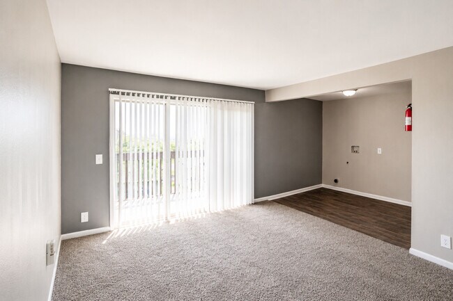 Photo - Highland Ridge Apartments