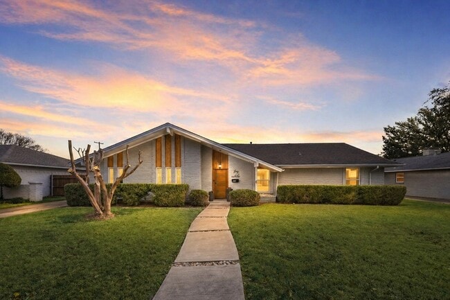 10040 Spokane Cir