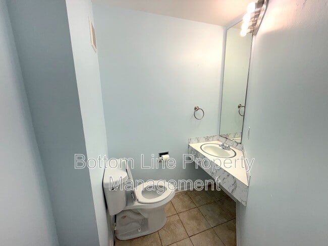 Photo - 7838 Hummingbird Ln