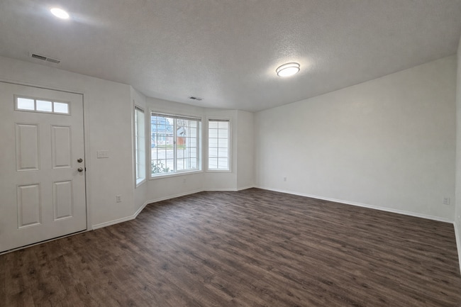 Photo - Freshly Updated 4-Bedroom Kennewick Rental – Available Now