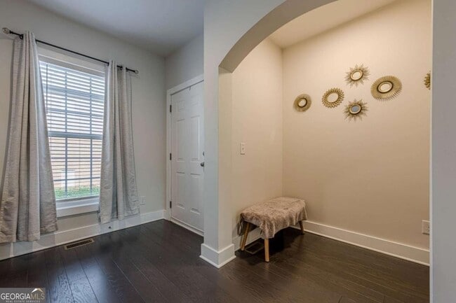 Photo - 6079 Joybrook Rd