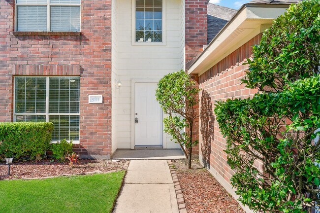 Building Photo - 5111 Caymus Dr