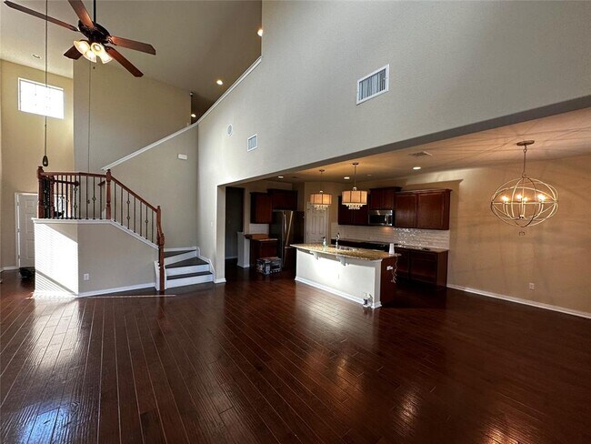 Photo - 16105 Travesia Way