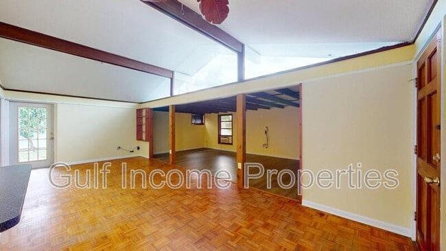 Photo - 3202 21st Ave W