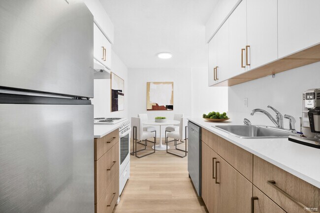 201 Laval St Unit 205