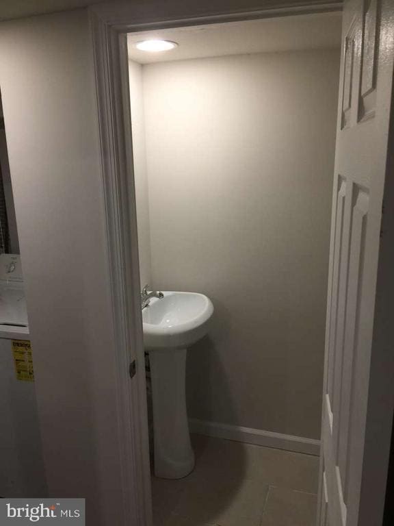 Building Photo - 1335 T St SE