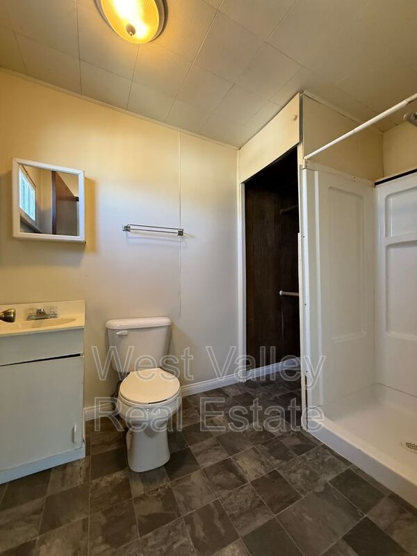 Photo - 200 1/2 Fillmore