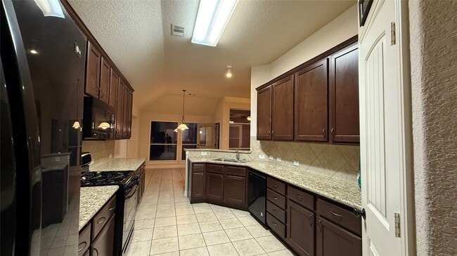 Photo - 931 Opal Chase Dr