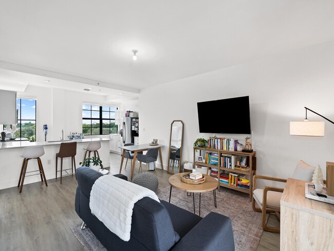 4100 SW 64th Ave Unit 400