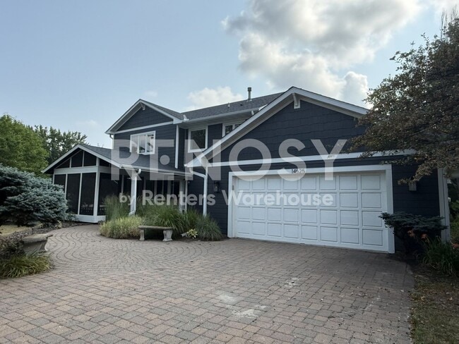 Building Photo - Available August 3rd 3 Bedroom 2.5 Bath Single Family Home in Prior Lake