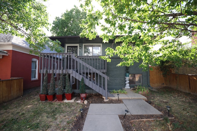 Building Photo - 3233 Meade St Rental