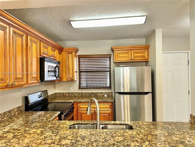 Building Photo - 1620 Balfour Point Dr Unit G Rental
