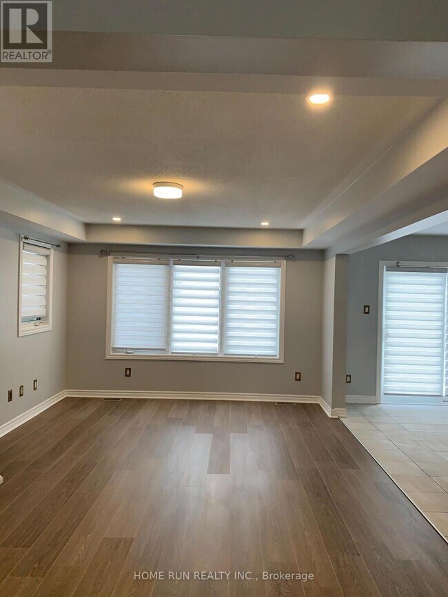 Photo - 1013 Apolune St