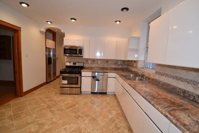 Photo - 4118 N Ashland Ave Unit 2