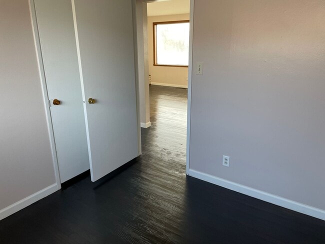 Photo - Clean 3 Bedroom!