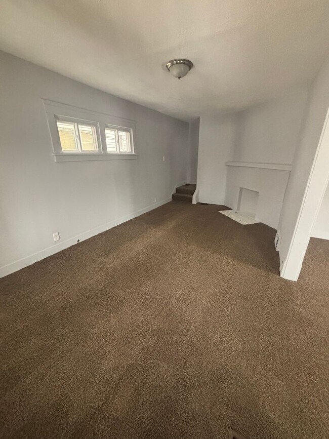 Photo - Cleveland North East Single