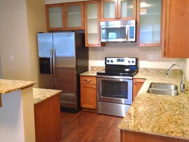 263 W Bakerview Rd Unit 308