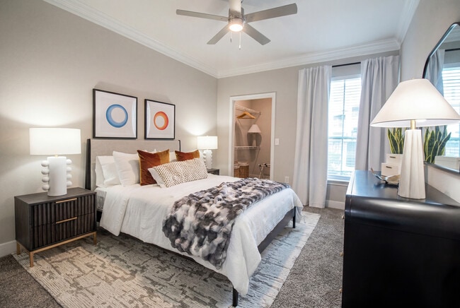 Photo - Aura at Westchase