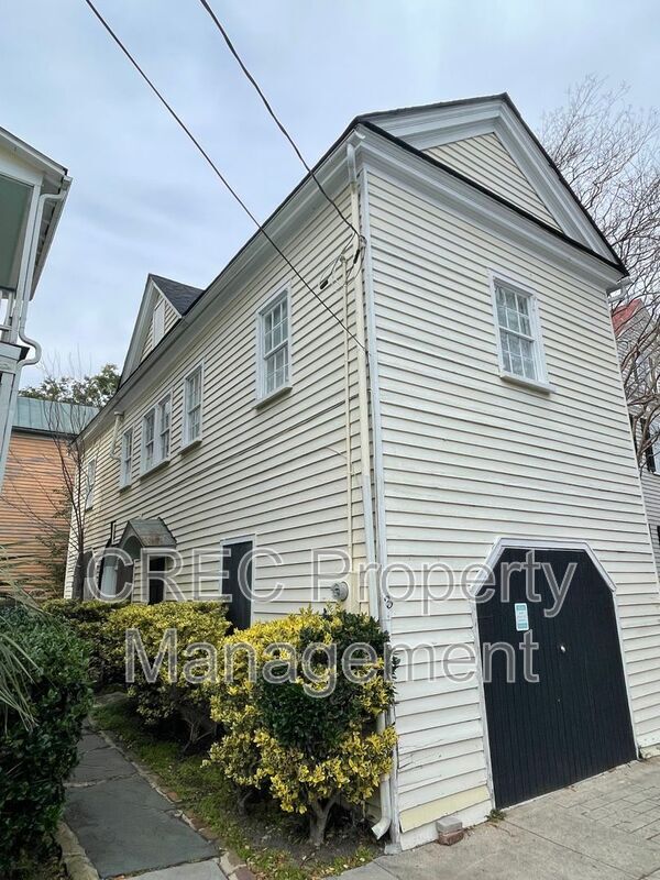 Building Photo - 3 Franklin St