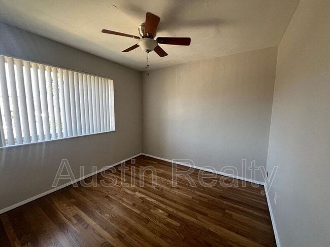 Photo - 9111 Olive Blvd Unidad 2c