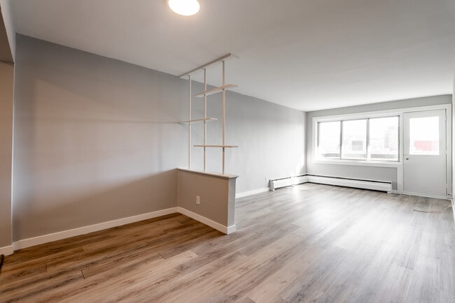 Photo - 4870-4872 Av Bourret