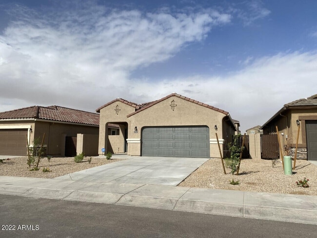 Photo - 35420 W San Alvarez Ave