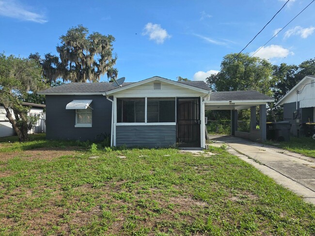 Building Photo - 2 Bedroom, 1 Bathroom house in Lakeland