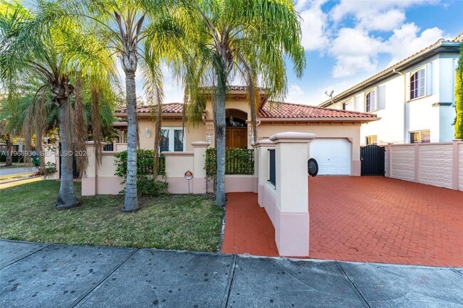 Photo - 2280 SW 152nd Pl