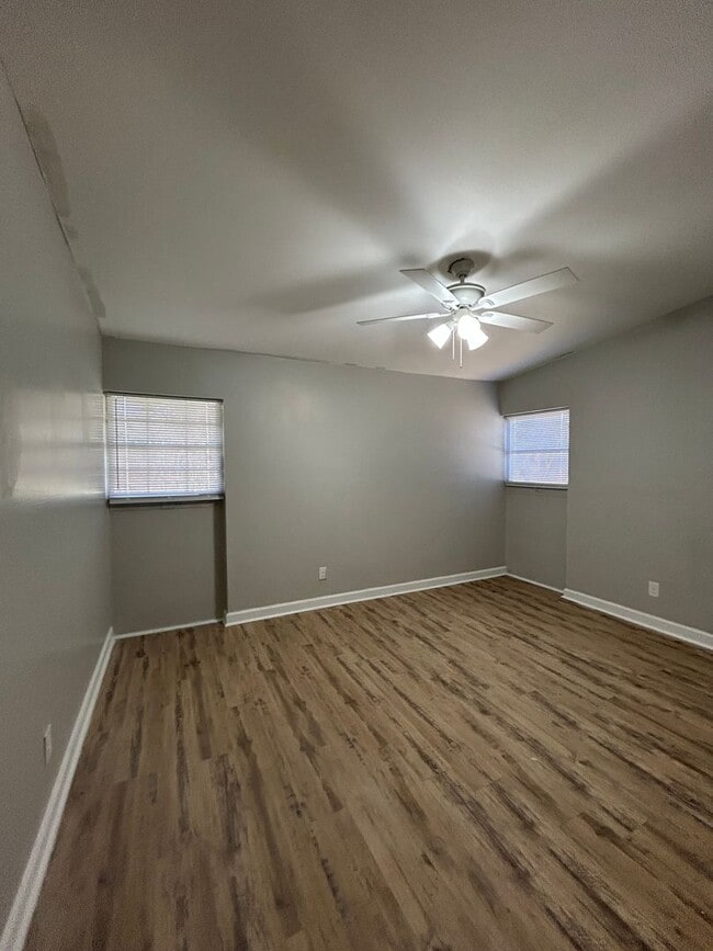 Photo - Move in now!