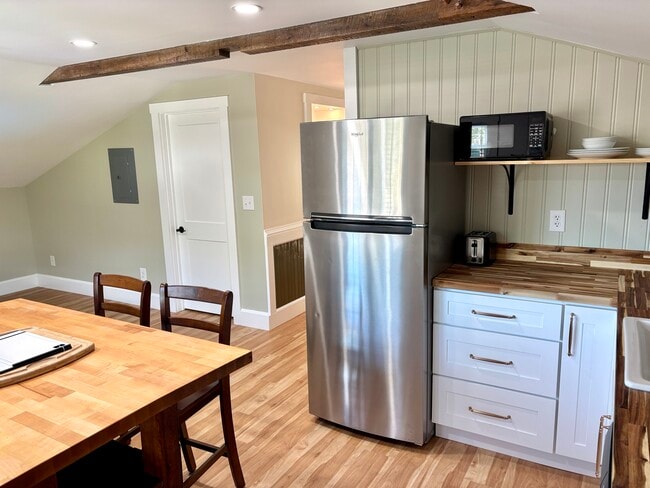 11349 SC Highway 121 Unit B