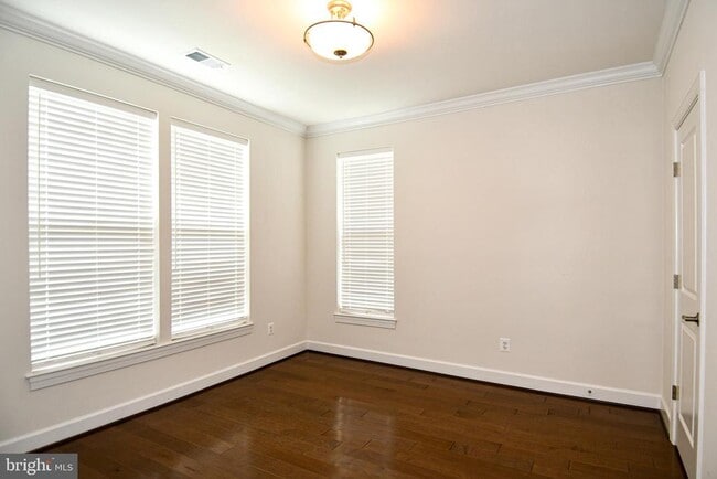 Photo - 13825 Estuary Pl