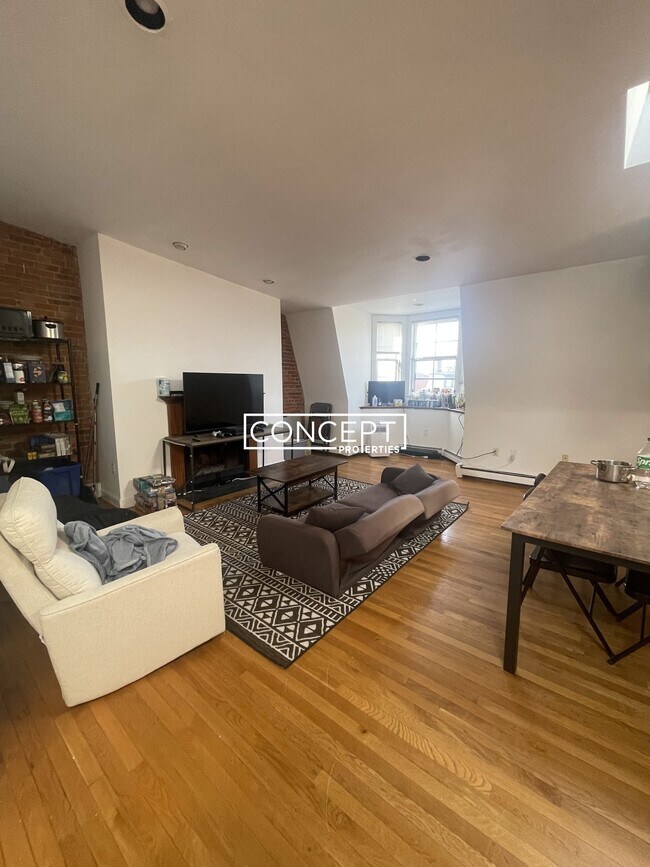 Photo - 480 Massachusetts Ave Unit 3