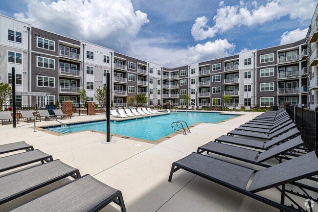 Building Photo - Madison Ironbridge Rental