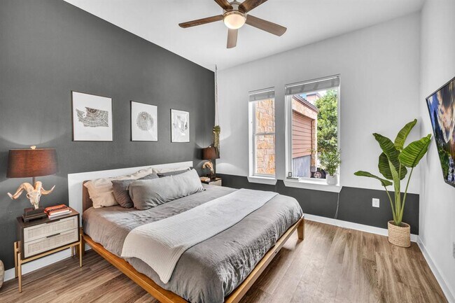 Photo - 1900 Barton Springs Rd Condo Unit 1036