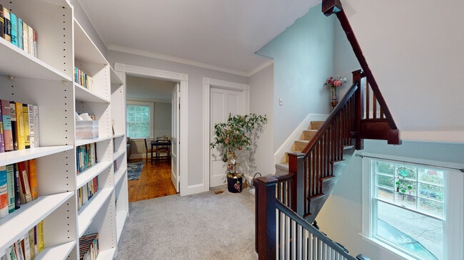 Photo - 16 Linder Ter Unit 16 Linder