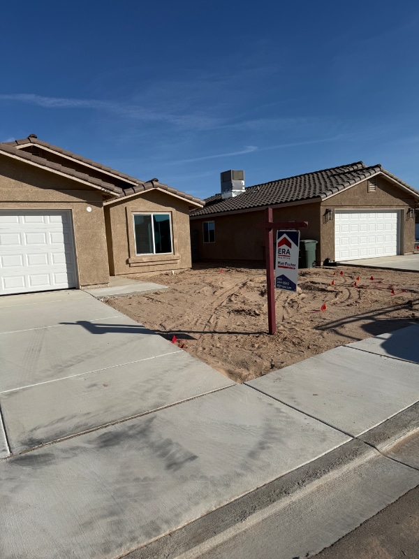 Photo - 7962 E 47th St