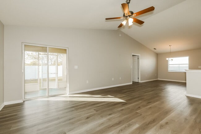 Photo - 11341 Southwind Lake Dr Casa