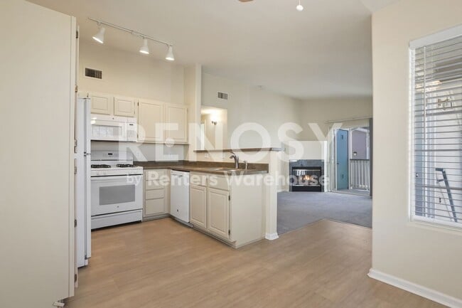 3846 E Canyon Ranch Rd