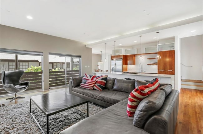 Building Photo - 5205 Capitol Ave