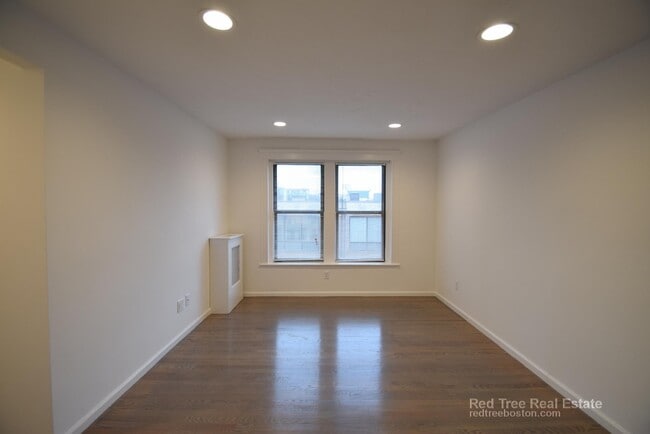 Photo - 19 Peterborough St Unit 17