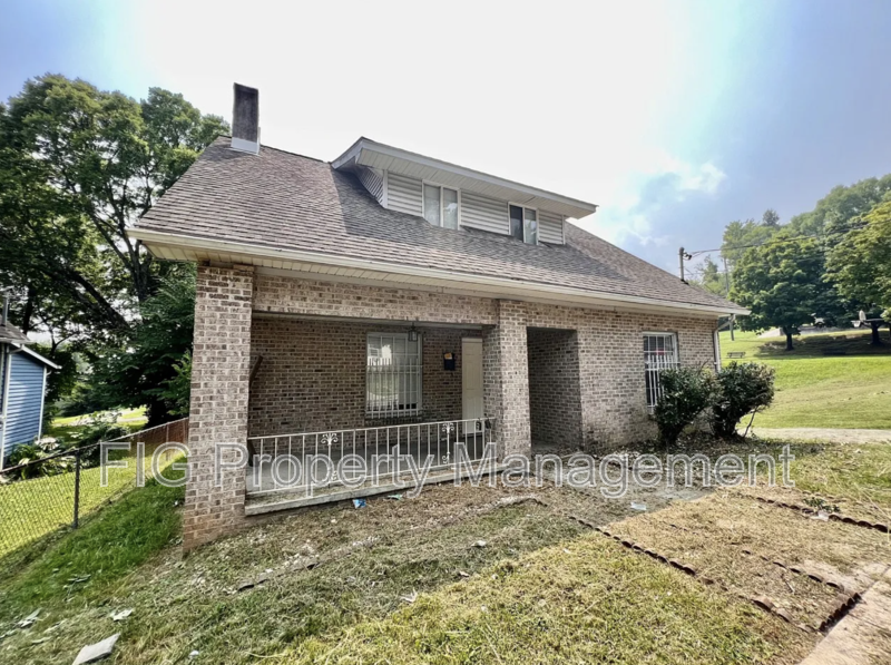 Photo - 1630 Wallace Street