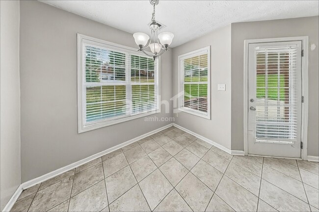 Photo - 840 James Ridge Dr