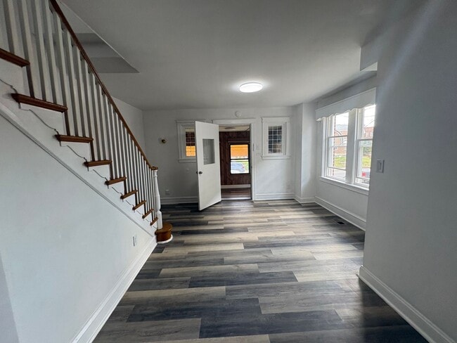 Photo - 1806 Hoffnagle St