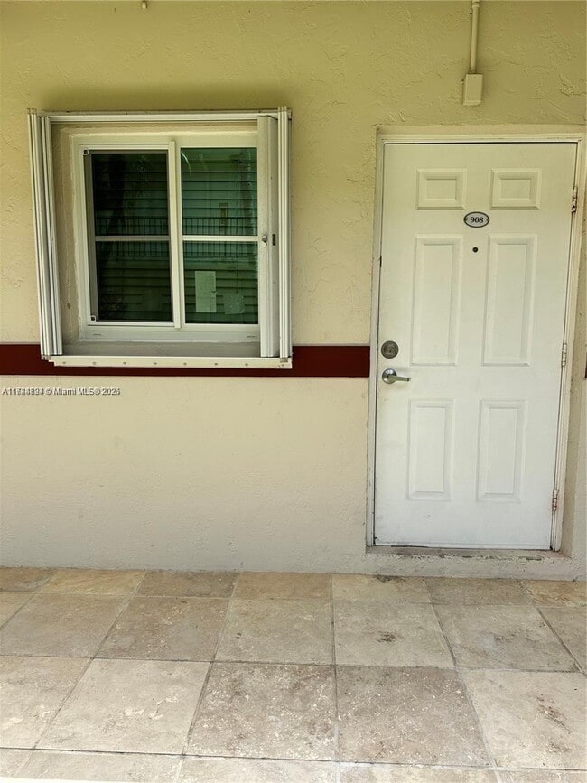Photo - 8600 SW 67th Ave Unit 908