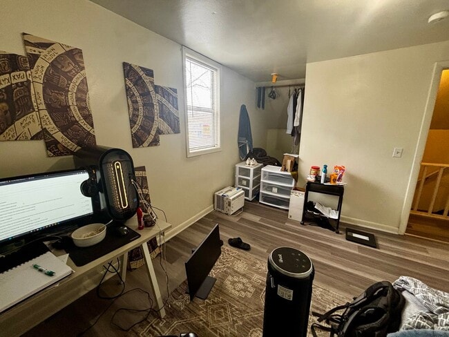 Photo - 312 S Asbury St