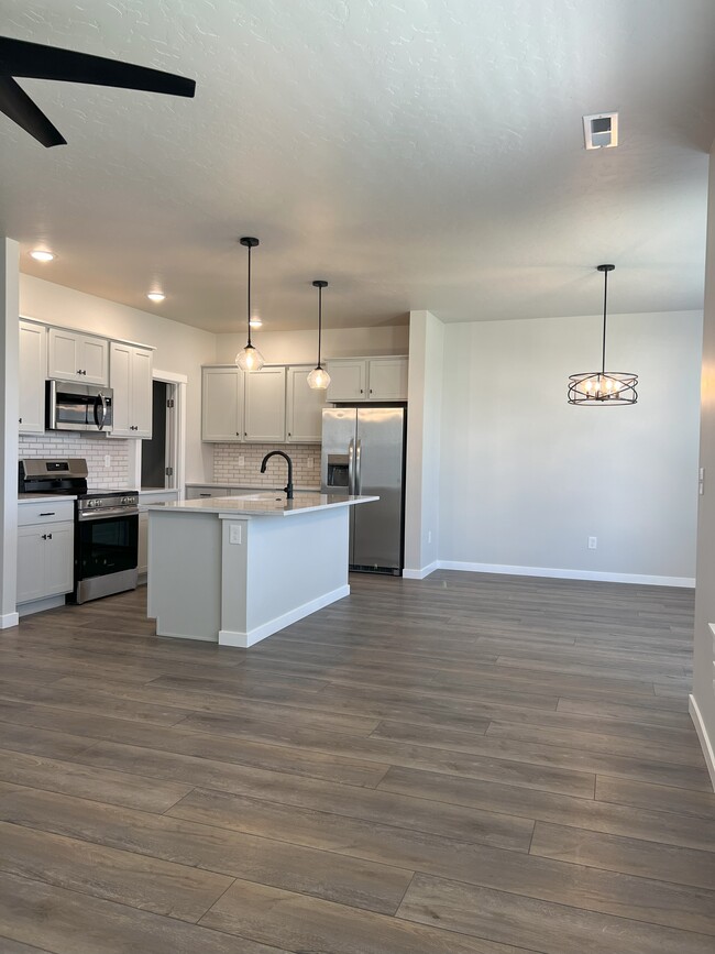 Photo - 2285 N Lithodora Ave