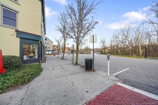 Photo - 20 Walker St Unit 4