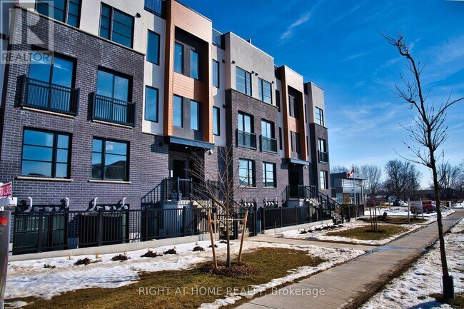Photo - 3900 Savoy St