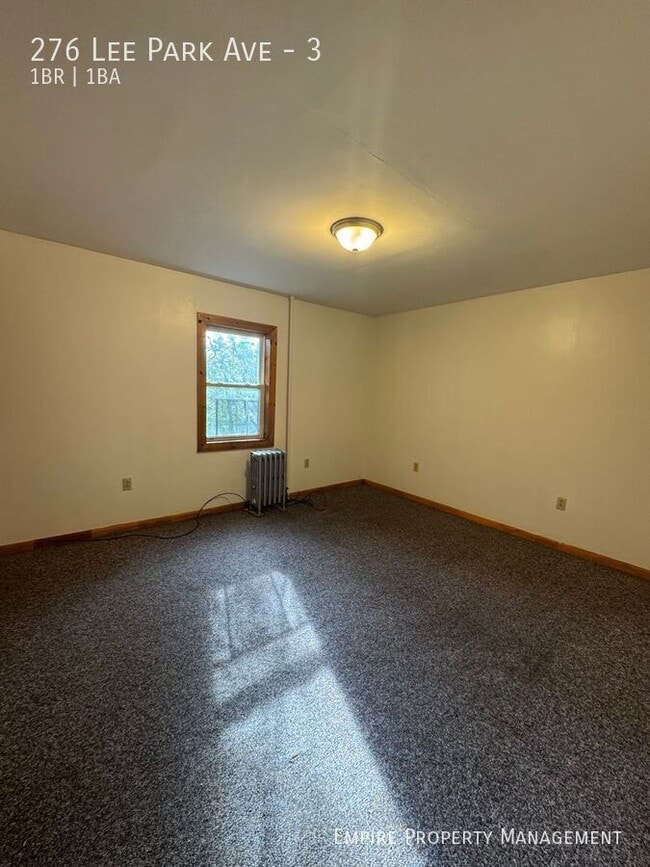 Photo - 276 Lee Park Ave Unit 3