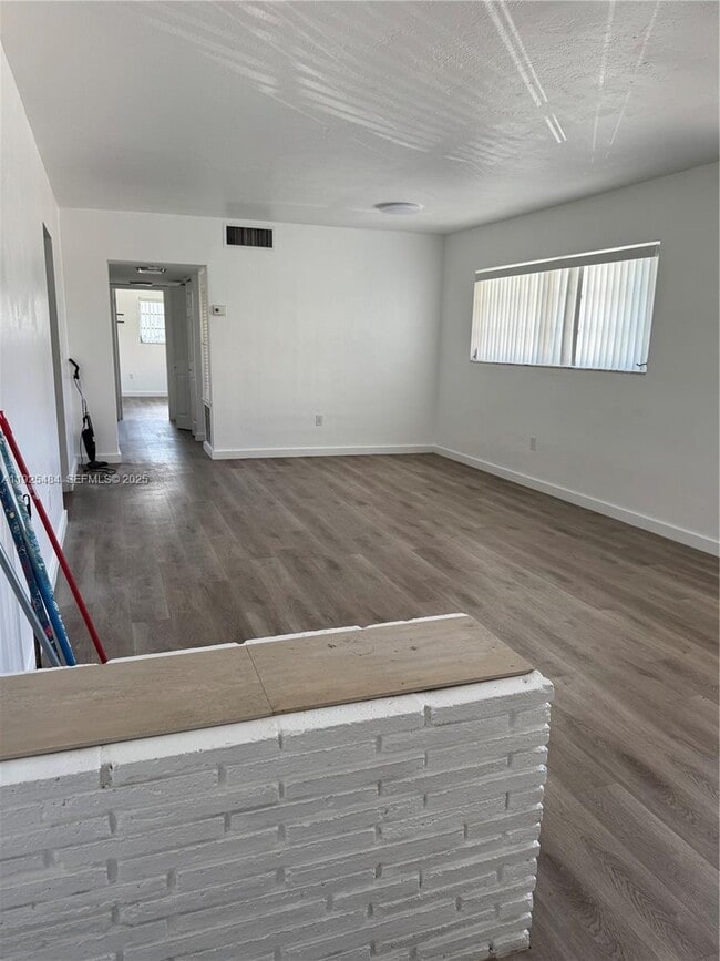 Photo - 12175 NE 19th Ave Unit 2